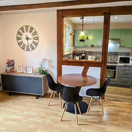 Le Nid Alsacien アパート *